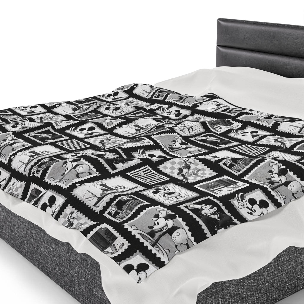 Mickey Mouse Velveteen Plush Blanket - Disney Steamboat Willie, Throw Blanket, Cozy Bedding, Kids Bedroom Decor, Movie Night Companion