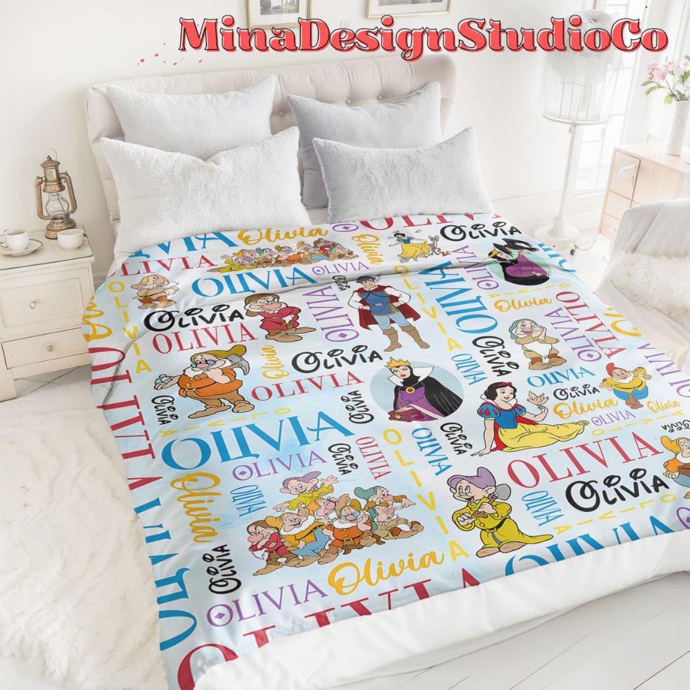 Personalized Watercolor Disney Snow White and the Seven Dwarfs Blanket, Disney Princess Snow White Birthday Girl Home Decor, The Evil Queen