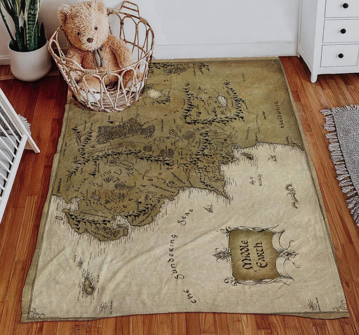 Middle Earth Blanket, Lord of the Fantasy Map Blanket, Middle Earth Map Bedding gifts, Book Lover Blanket Middle-Earth Map Throw