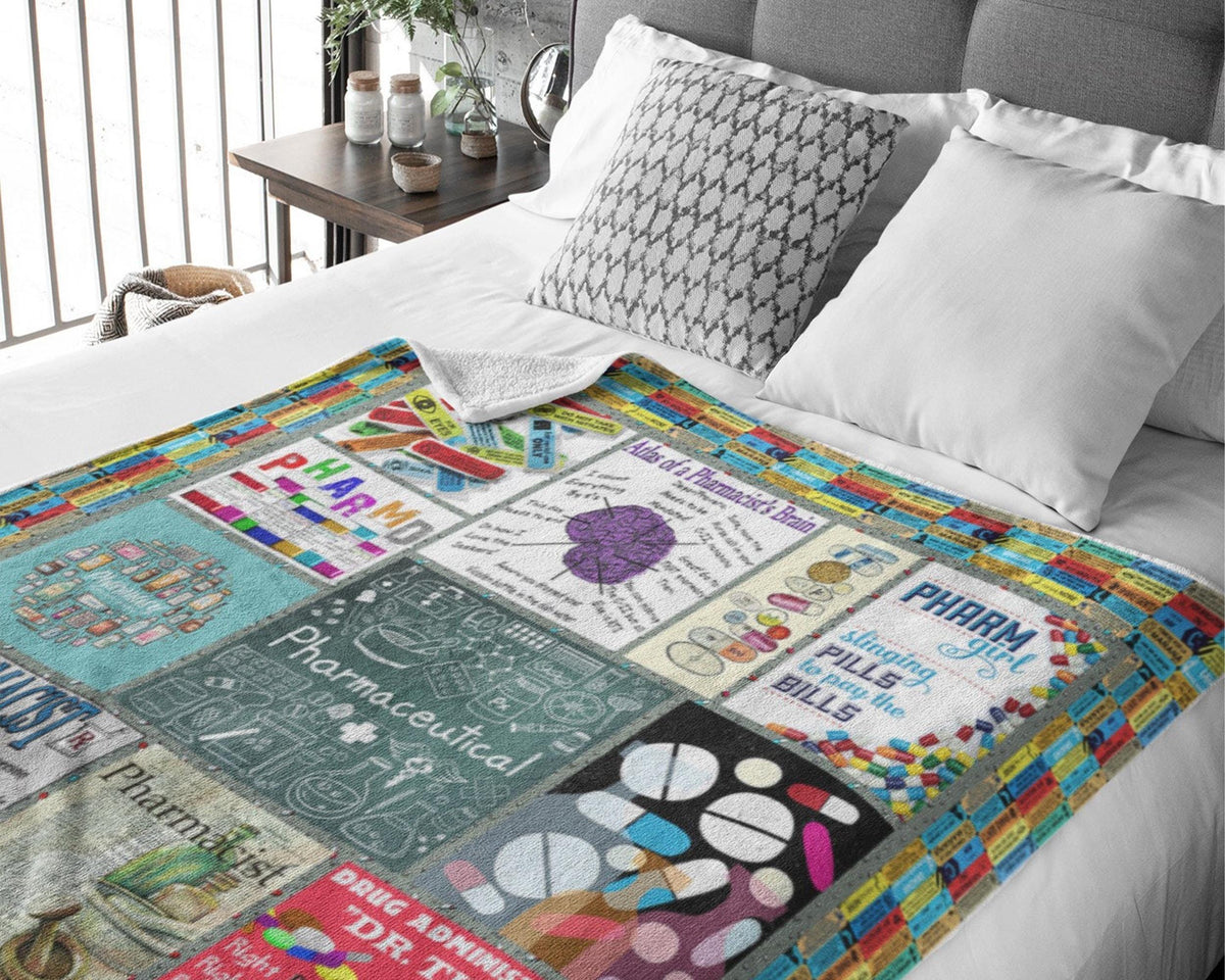Pharmacy Blanket, Pharmacist Blanket, Pharmaceutical Blanket, Pharmaceutist Blanket, Druggist Gift, Chemist Blanket, Pharm Girl Blanket