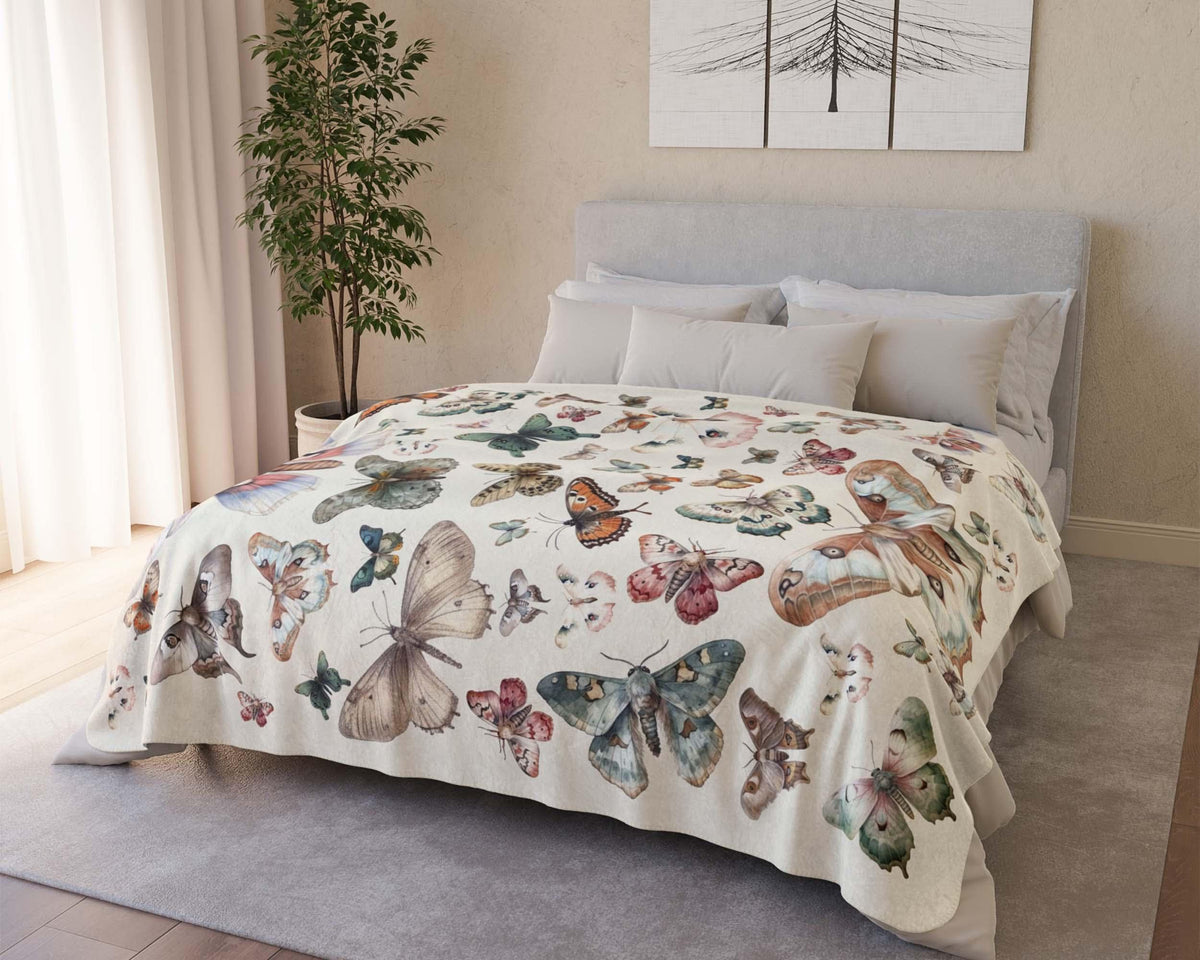 Vintage Butterfly Fleece Sherpa Blanket, Cottagecore Blanket, Botanical Blanket, Nature Blanket, Butterfly Lover Gift, Insect Blanket