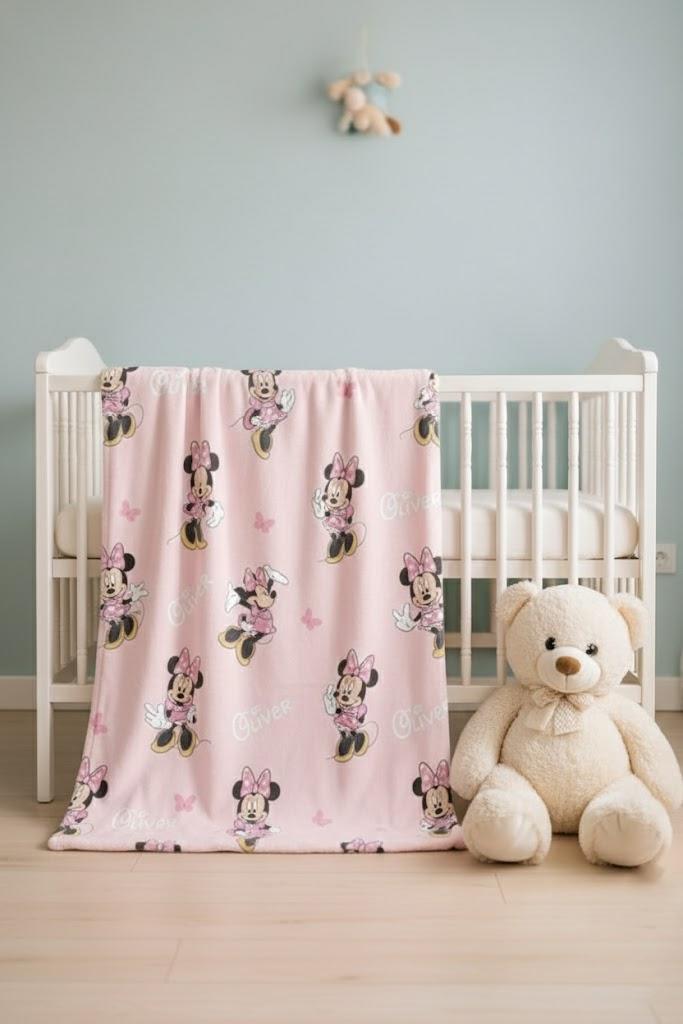 Custom Name Minnie Mouse Blanket, Custom Name Disney Minnie Blanket, Disney Blankets, Minnie Birthday Gifts, Kid Name Blanket