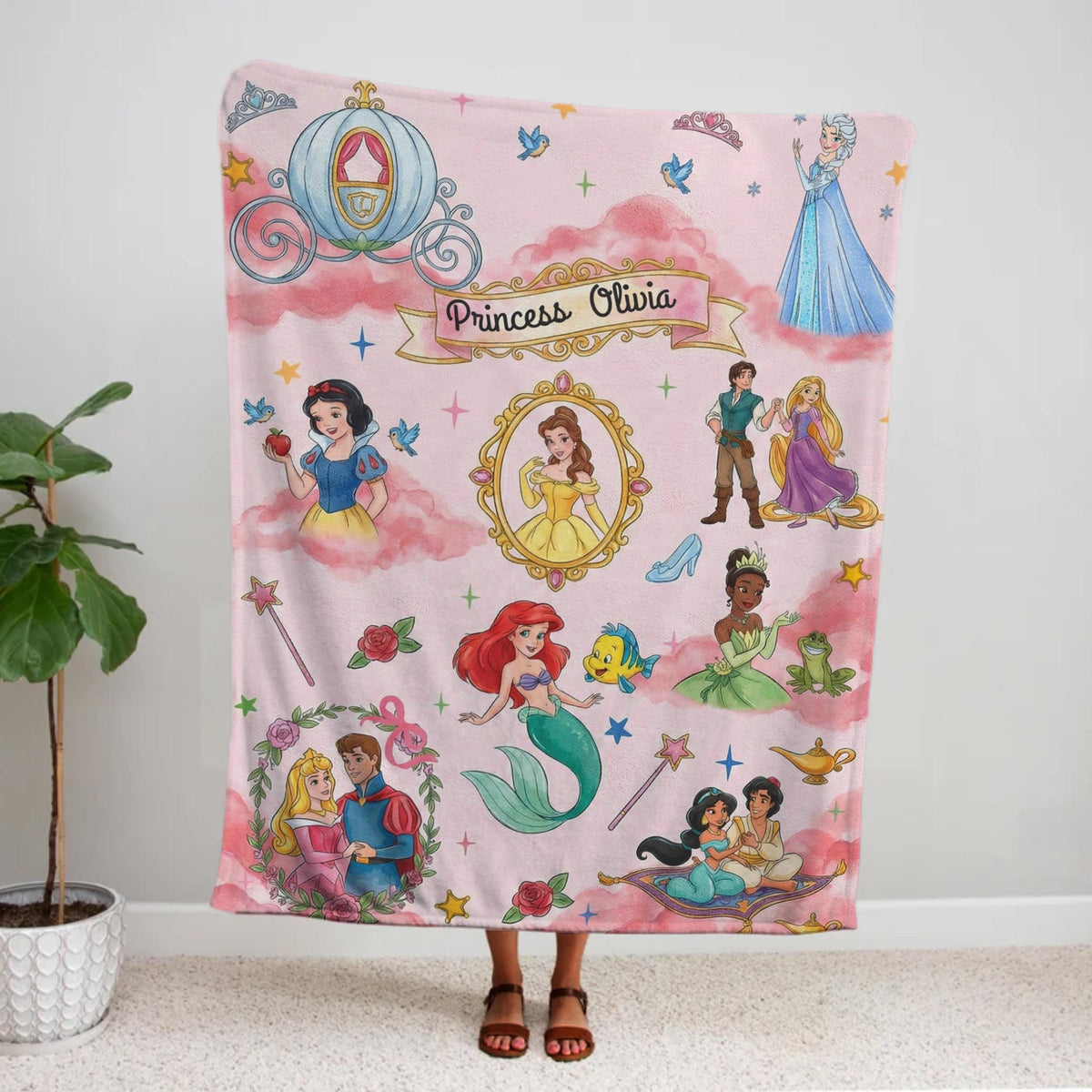 Personalized Disney Princess Fleece Blanket, Disney Queen Elsa, Anna, Rapunzel, Snow White Princess Throw Blanket for Baby Girls Blanket