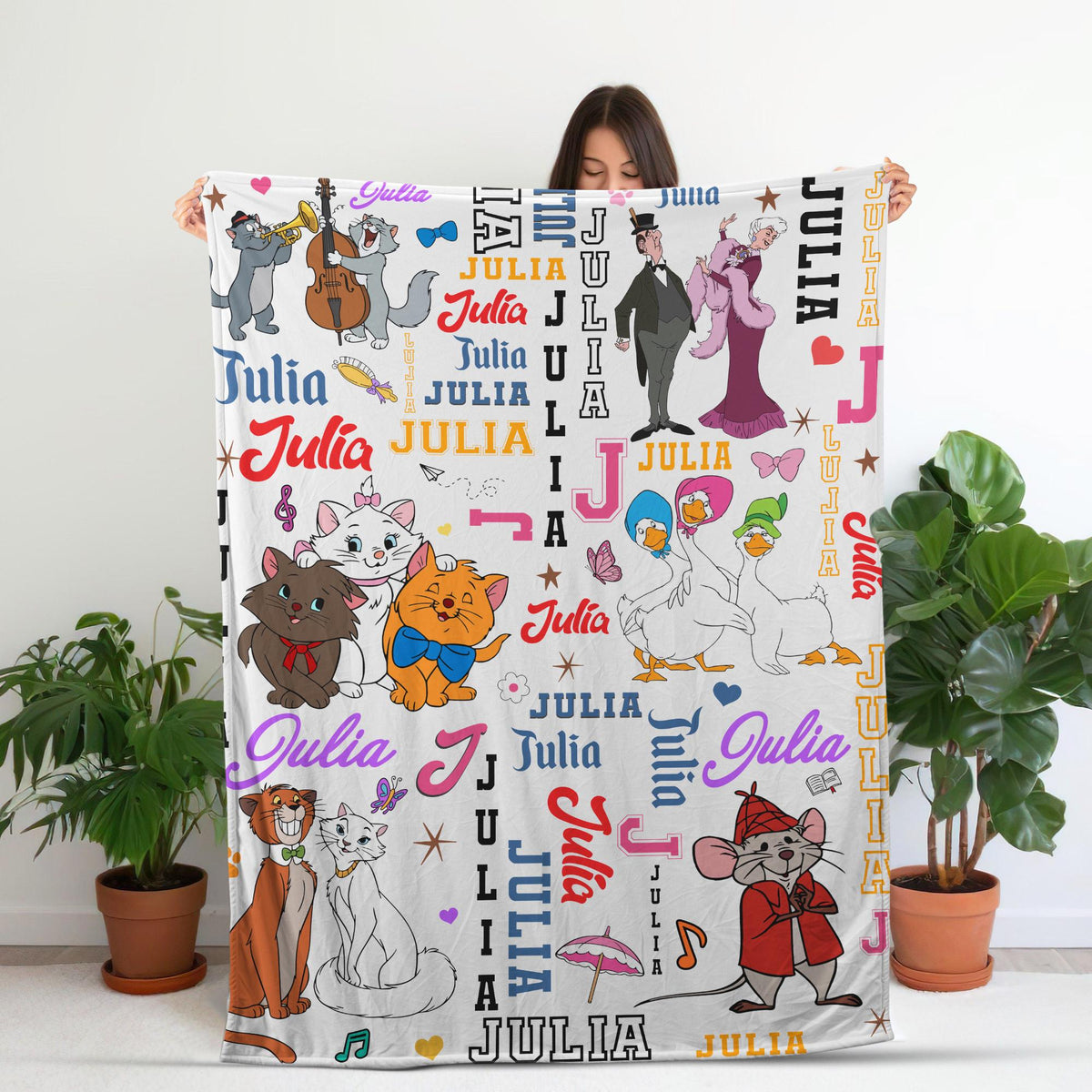 Personalized Aristocats Blanket, Custom Marie Cat Minky Blanket for Kids, Cute Disney Inspired Nursery Decor, Birthday Gift Julia, Cat Mom