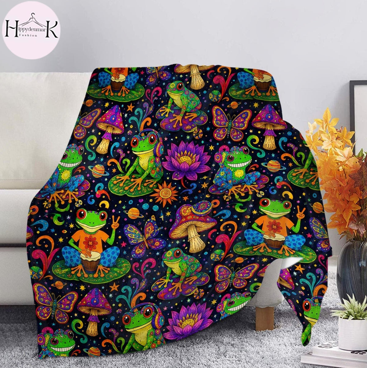 Colorful Frog Fleece Blanket, Psychedelic Frog Throw Blanket, Trippy Mushroom Floral Blanket, Boho Cottagecore Cozy Blanket, Frog Lover Home