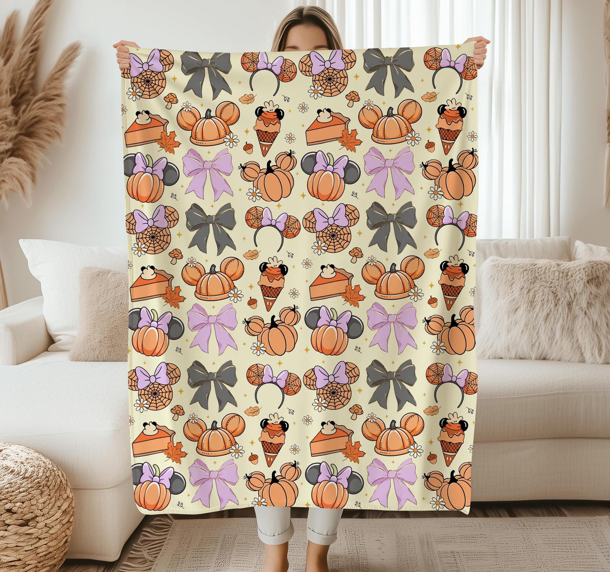 Halloween Minnie Mouse Pumpkin Blanket, Minky Sherpa Throw