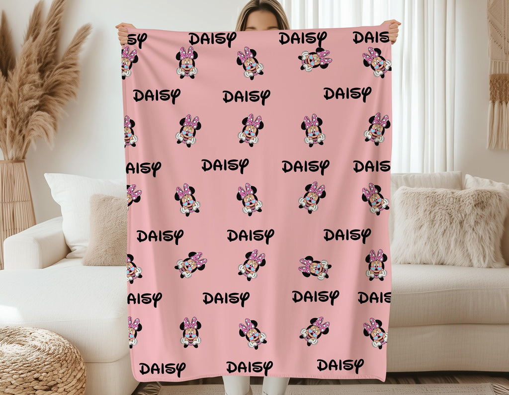 Personalized Disney Name Blanket with Minnie Mouse Character, Perfect Gift for Kids, Disney Minnie Mouse Blanket, Kid Gift, Disney Gifts,