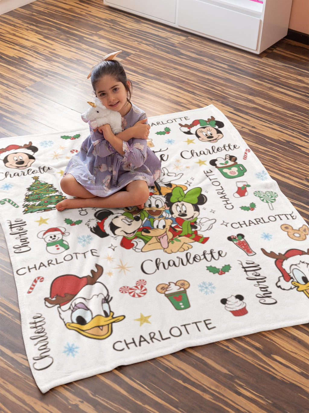 Mickey and friends Christmas Blanket Family, Mickey Christmas Gift, Family Name Blanket for Xmas, Disney Home Decor, Disney Christmas Gift