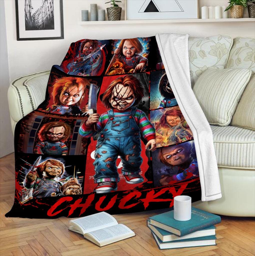 Scary Chucky Horror Blanket, Creepy Killer Doll Throw Blanket, Spooky Halloween Blanket, Movie Gift for Horror Fans, Cozy Fleece Bedding
