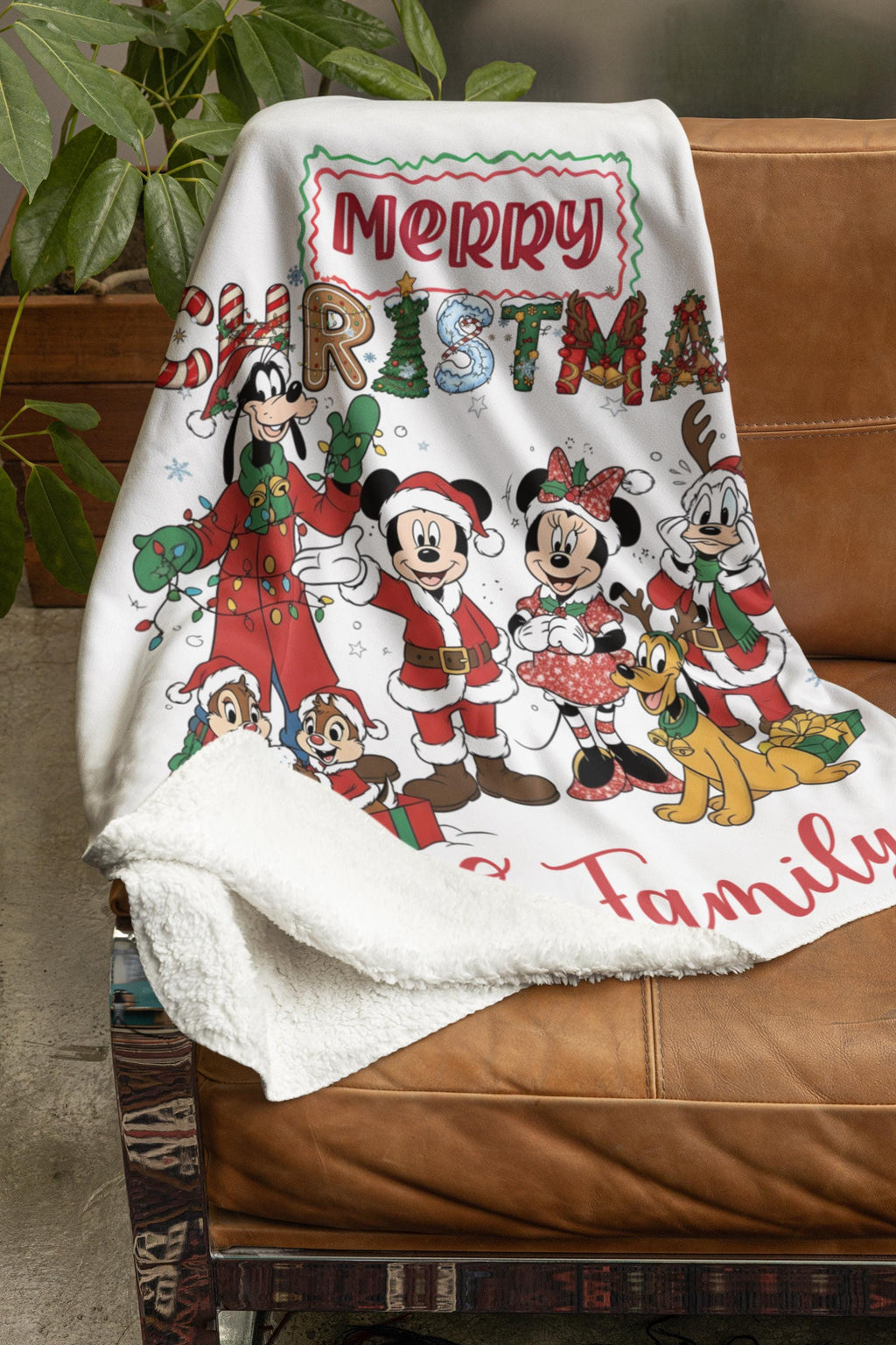 Mickey and friends Christmas Blanket Family, Mickey Christmas Gift, Family Name Blanket for Xmas, Disney Home Decor, Disney Christmas Gift