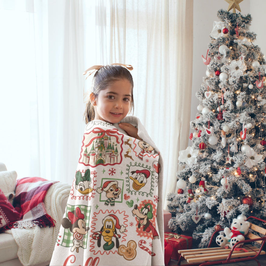 Mickey and friends Christmas Blanket Family, Mickey Christmas Gift, Family Name Blanket for Xmas, Disney Home Decor, Disney Christmas Gift