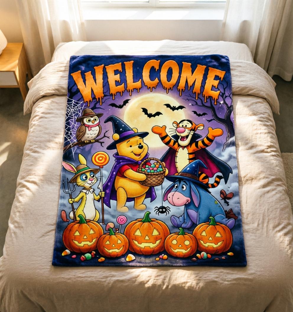 Personalized Pooh Blanket Soft Throw, Halloween Welcome Trick‑or‑Treat Plush Cover, Warm Festive Throw For Children Night Snuggle