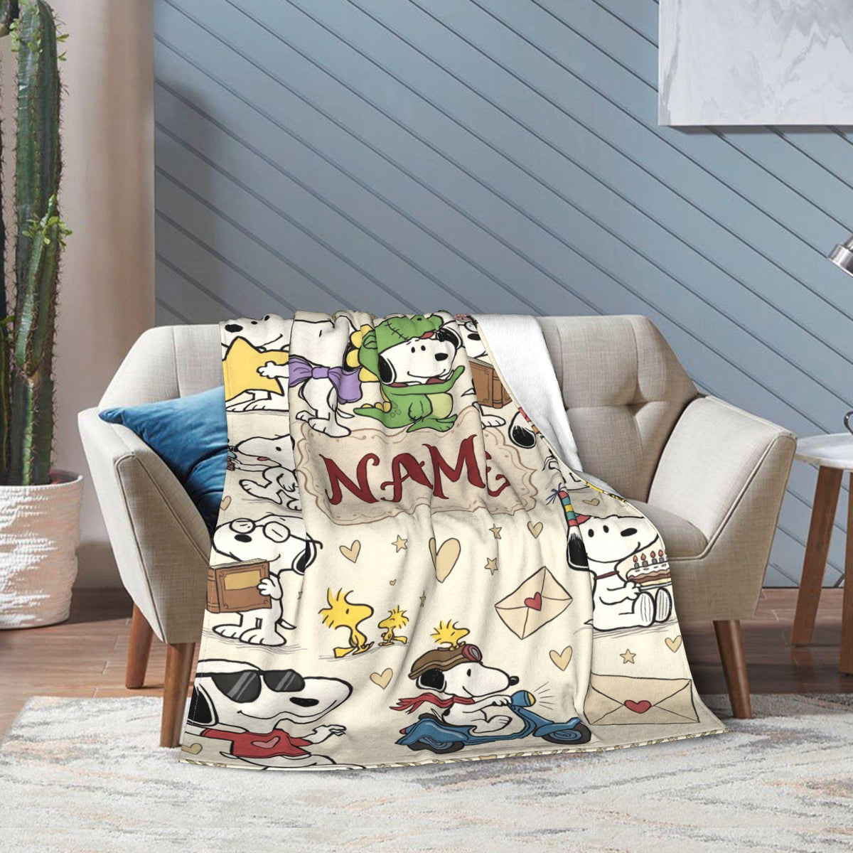 Personalized Classic Cartoon Dog Flannel Blanket, Custom Smiling Hound Throw, Minimalist Retro Bedding, Cheerful Nursery Gift for Kids Boys